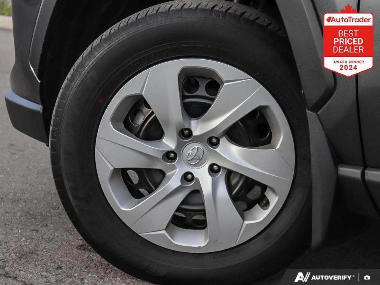 2024 Toyota RAV4 LE 4dr All-wheel Drive Photo