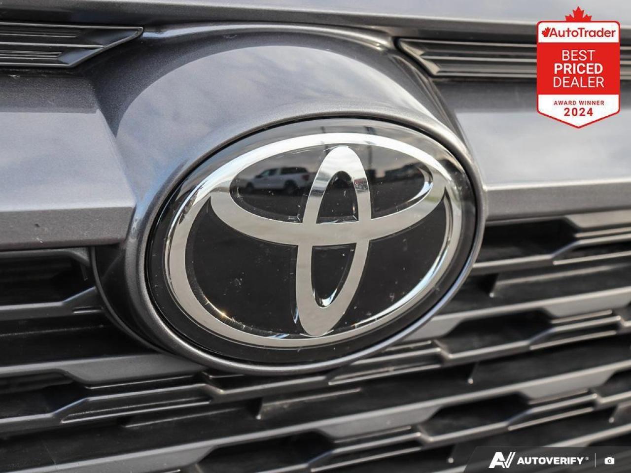 2024 Toyota RAV4 LE 4dr All-wheel Drive Photo