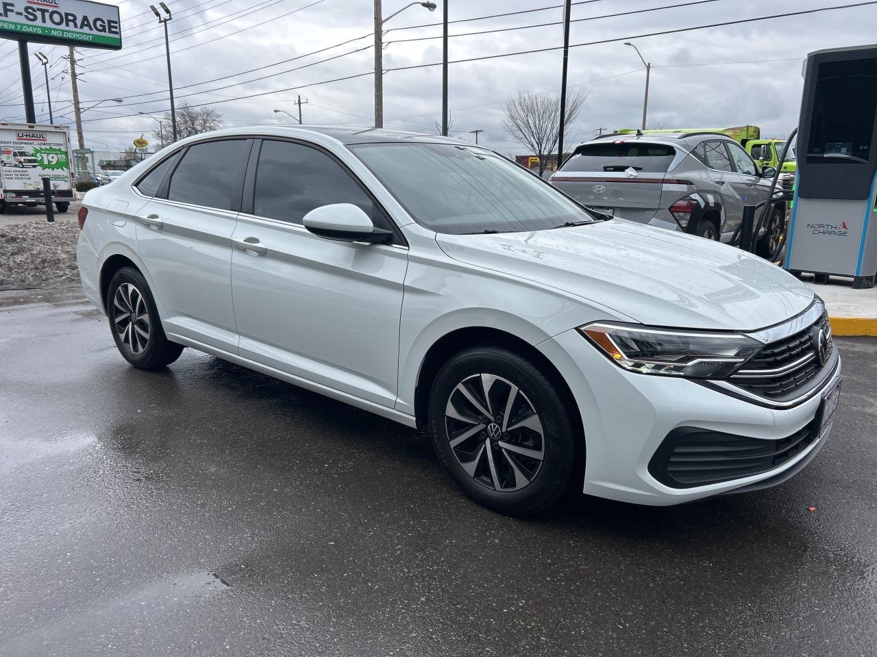 2023 Volkswagen Jetta Trendline Auto   CLEAN CARFAX Photo