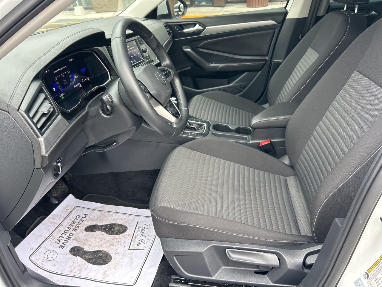 2023 Volkswagen Jetta Trendline Auto   CLEAN CARFAX Photo