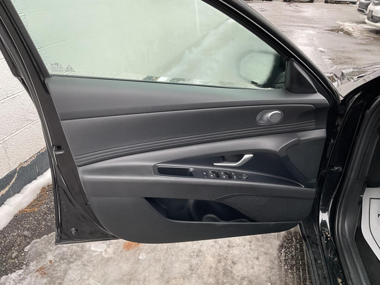 2024 Hyundai Elantra  Photo