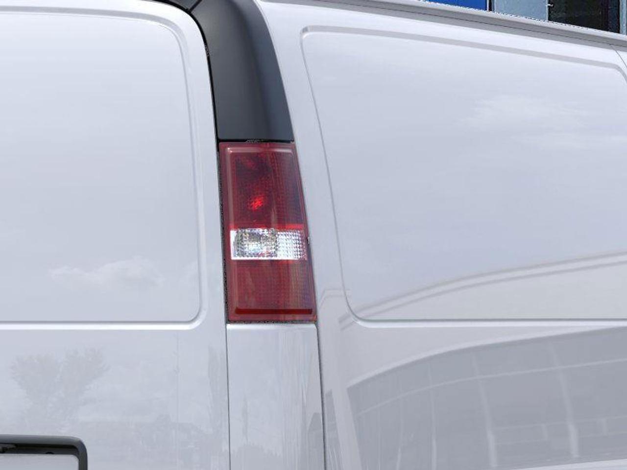 2025 GMC Savana 3500 Work Van Rear-Wheel Drive Extended Cargo Van Photo