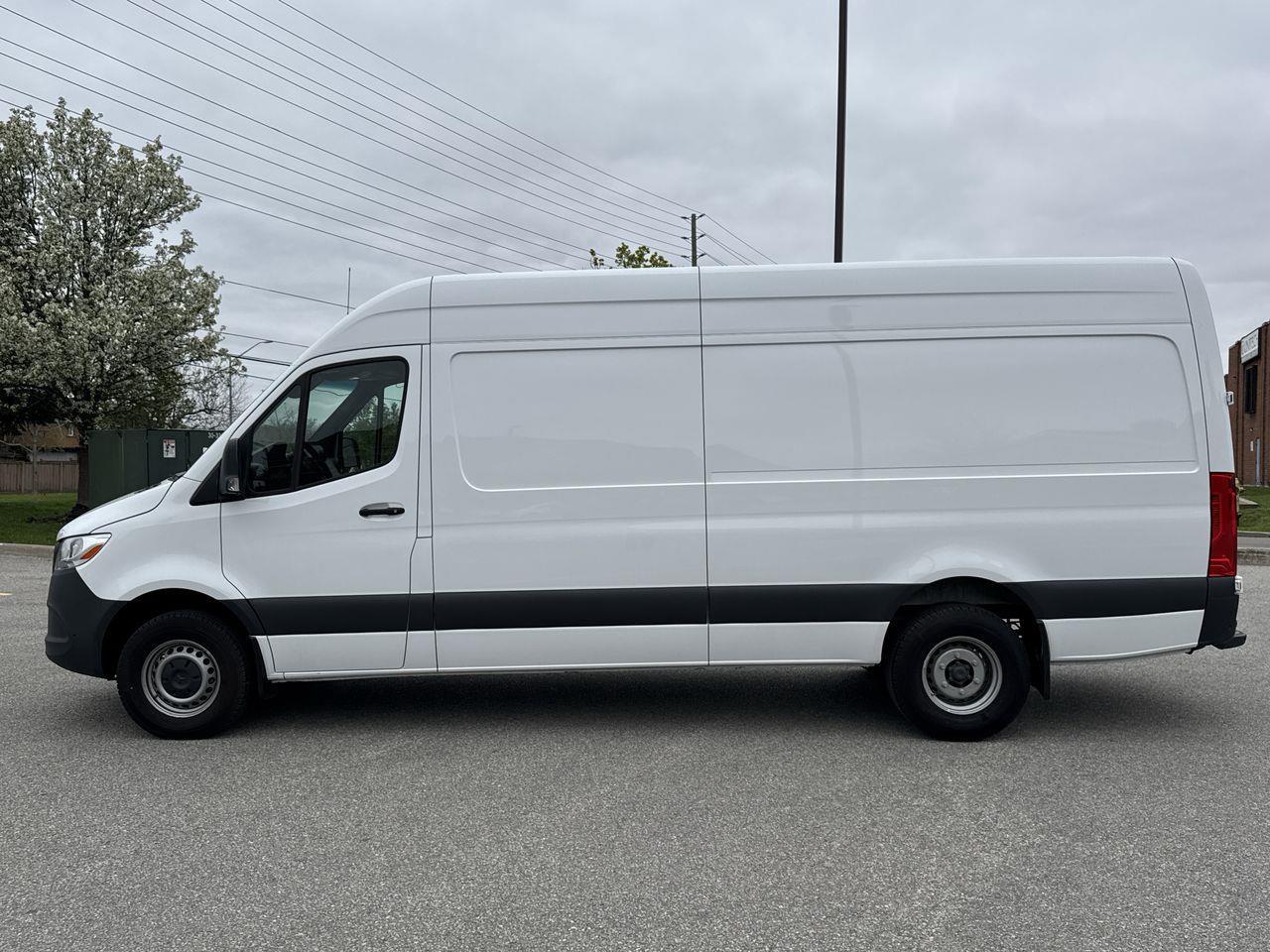 2024 Mercedes-Benz Sprinter 3500 High Roof 4-Cyl Diesel Sprinter 3500 Cargo Van 170 in. WB Photo