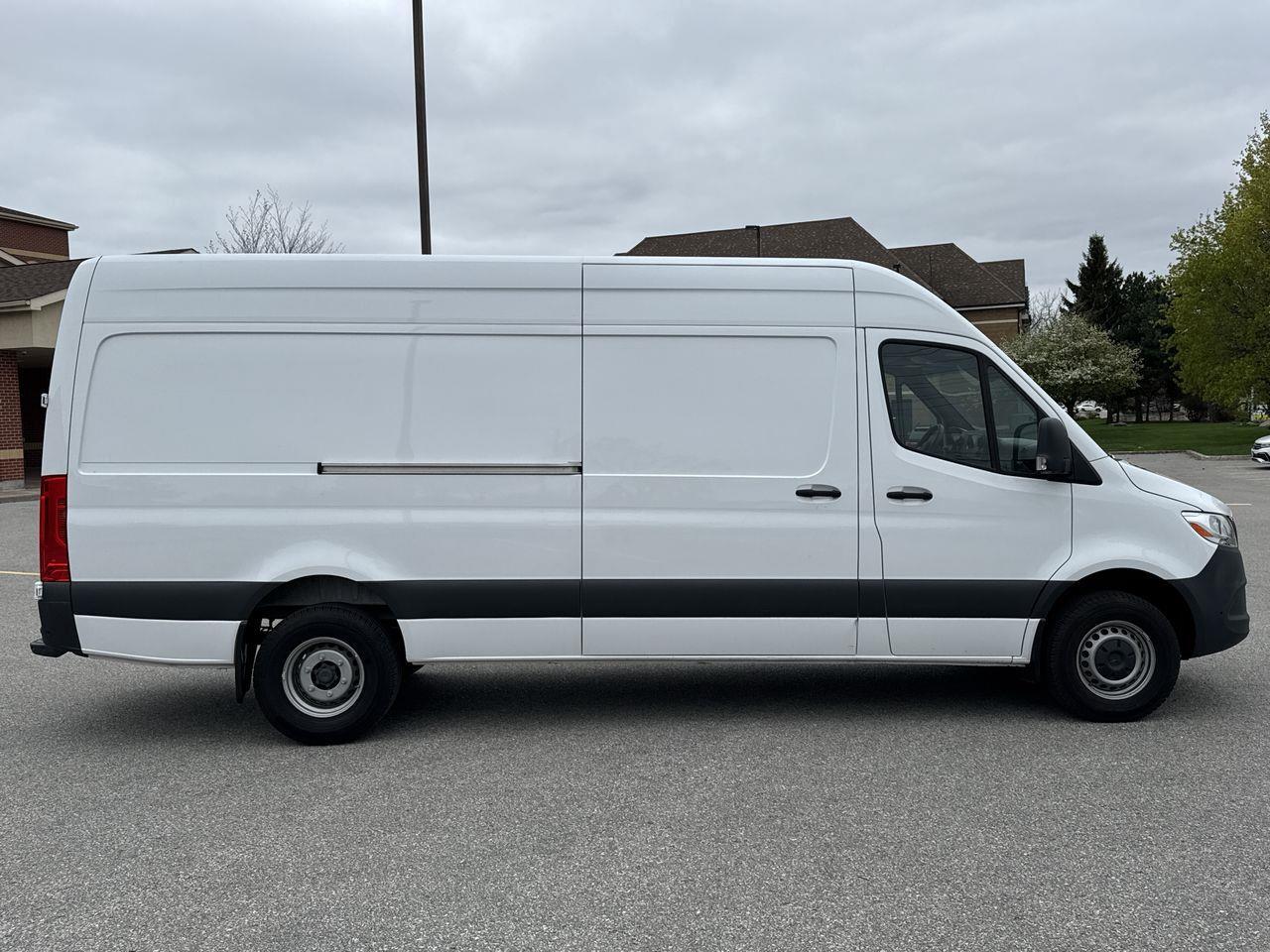 2024 Mercedes-Benz Sprinter 3500 High Roof 4-Cyl Diesel Sprinter 3500 Cargo Van 170 in. WB Photo
