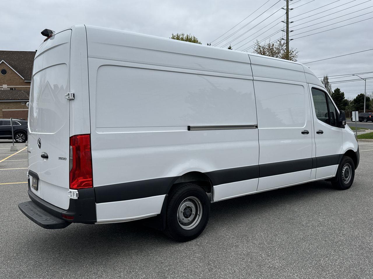 2024 Mercedes-Benz Sprinter 3500 High Roof 4-Cyl Diesel Sprinter 3500 Cargo Van 170 in. WB Photo