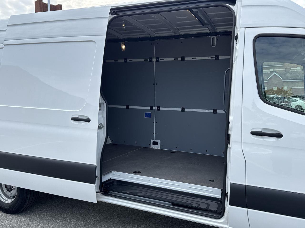 2024 Mercedes-Benz Sprinter 3500 High Roof 4-Cyl Diesel Sprinter 3500 Cargo Van 170 in. WB Photo