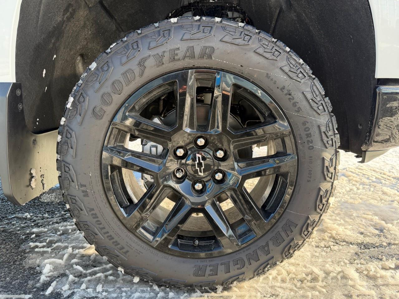 2026 Chevrolet Silverado 1500 Crew Cab Short Box 4-Wheel Drive LT Trail Boss Photo