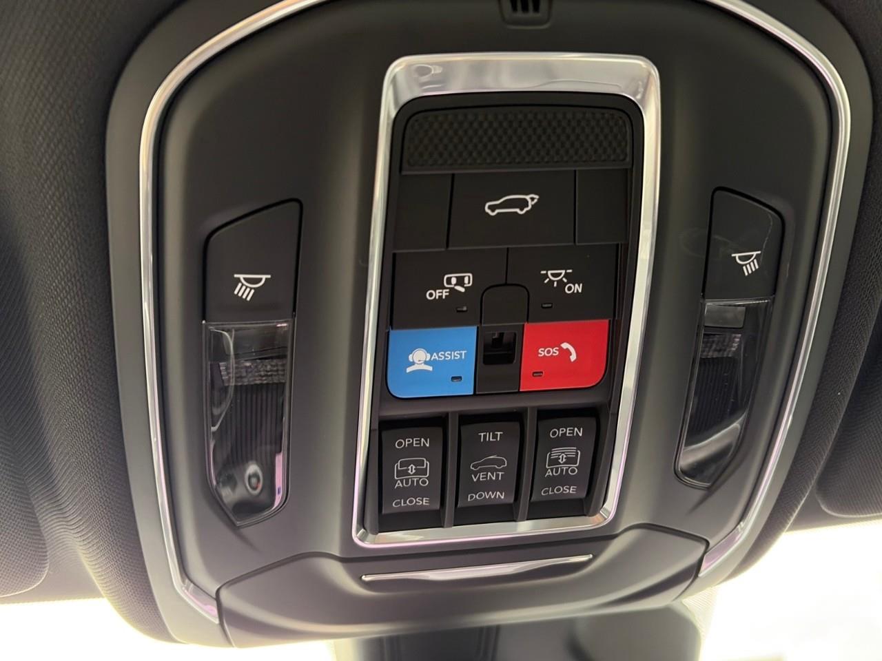 2025 Jeep Grand Cherokee Limited 4dr 4x4 Photo