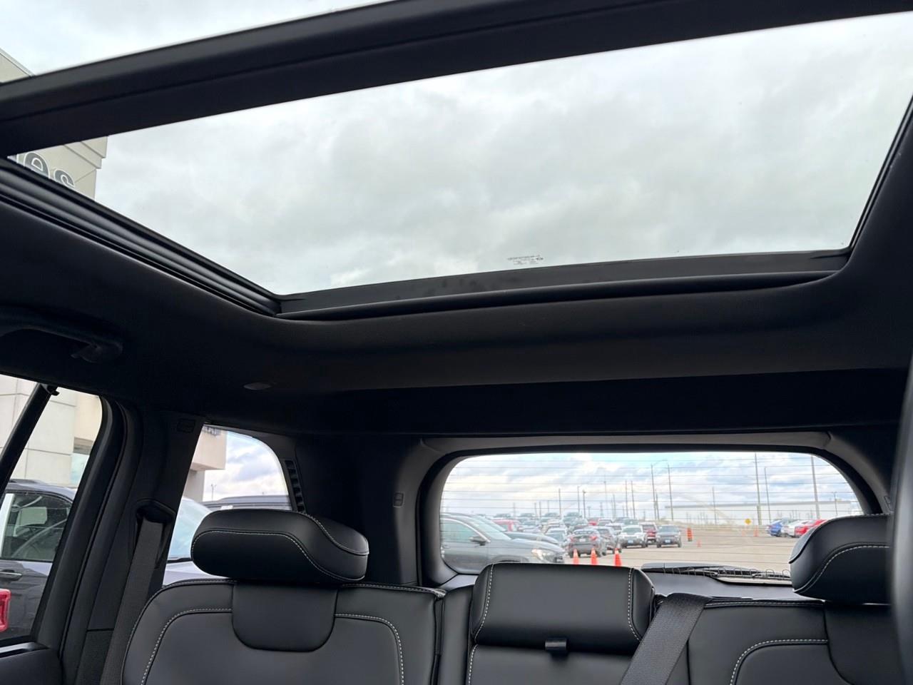 2025 Jeep Grand Cherokee Limited 4dr 4x4 Photo