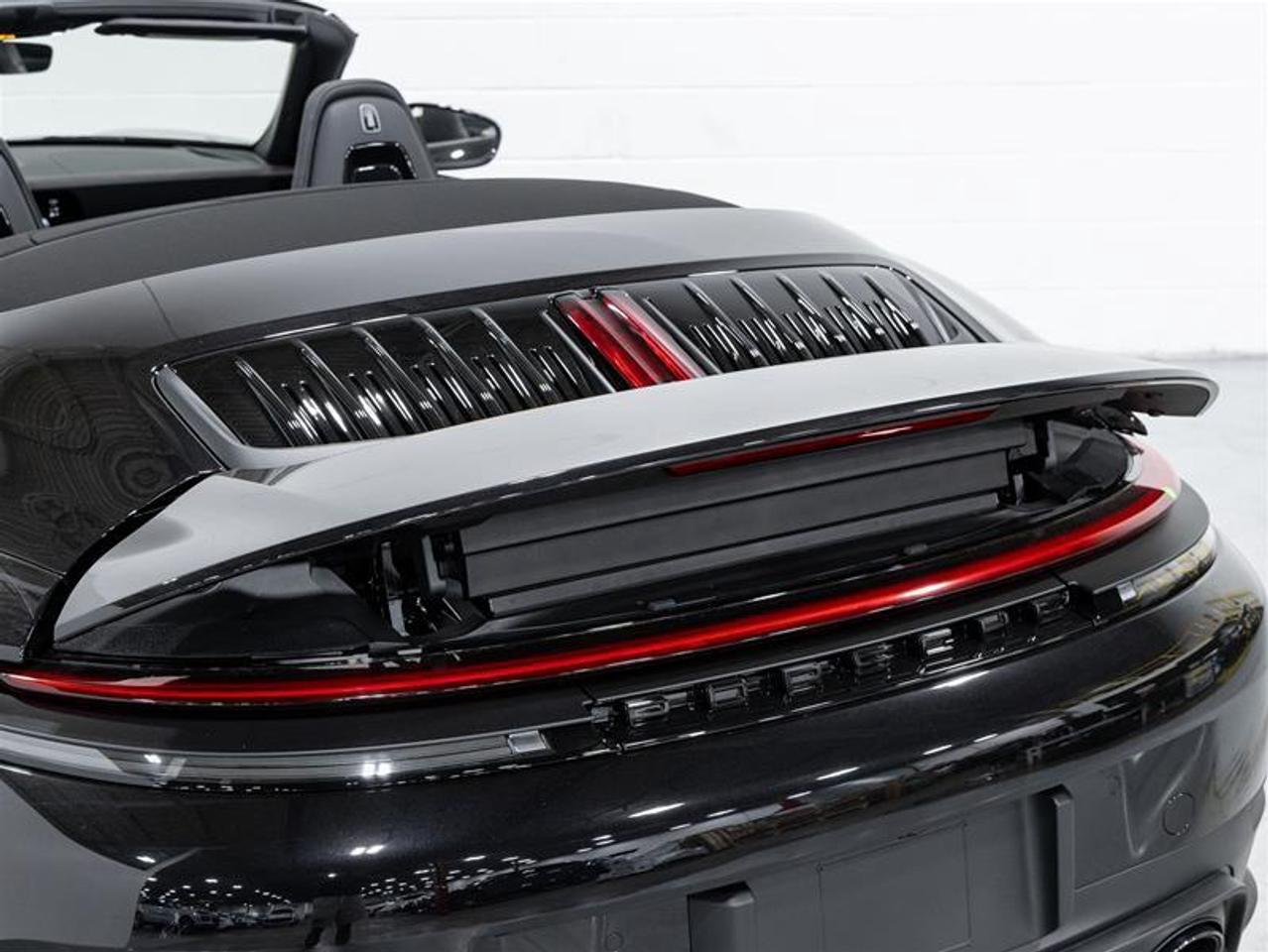 2025 Porsche 911  Photo