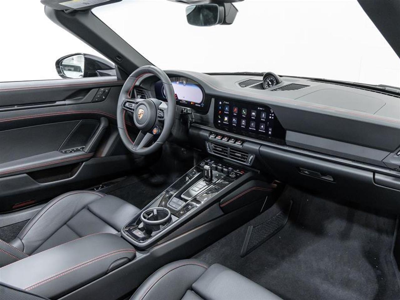 2025 Porsche 911  Photo