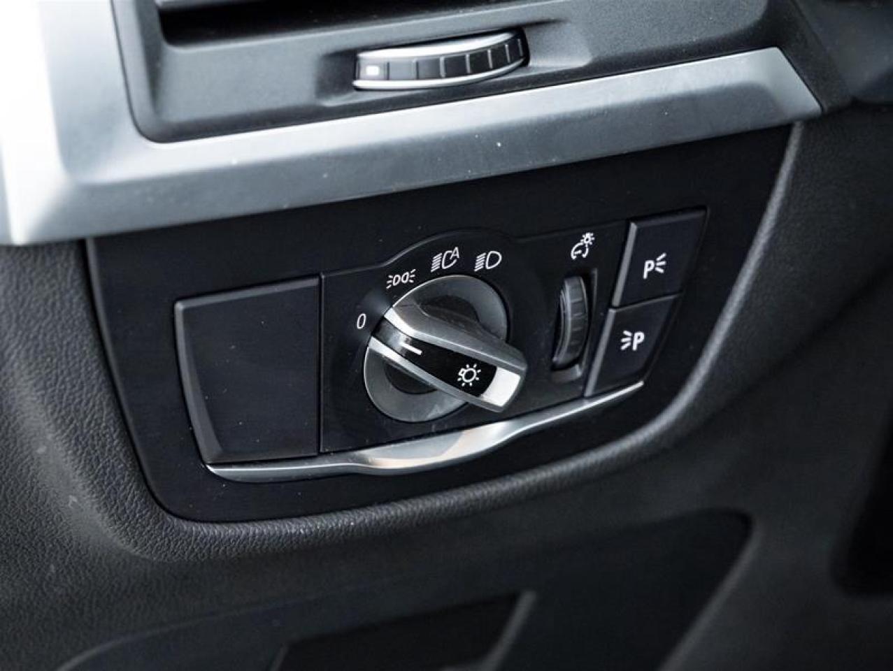 2025 BMW X4 xDrive30i 4dr All-Wheel Drive Sports Activity Coupe Photo