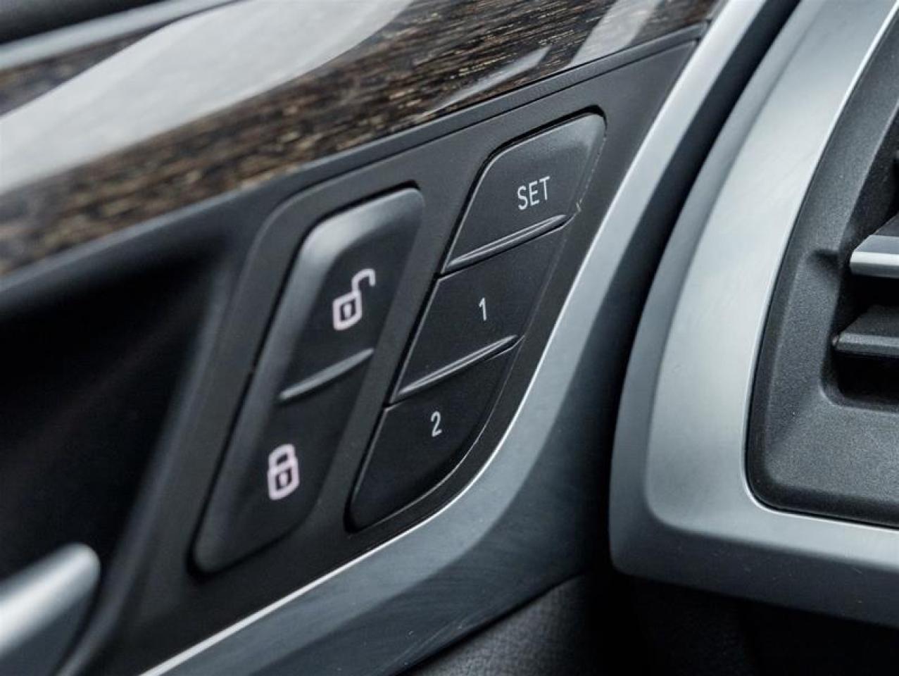 2025 BMW X4 xDrive30i 4dr All-Wheel Drive Sports Activity Coupe Photo