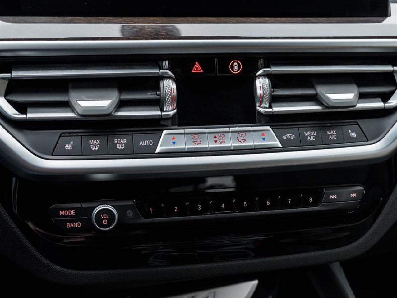 2025 BMW X4 xDrive30i 4dr All-Wheel Drive Sports Activity Coupe Photo