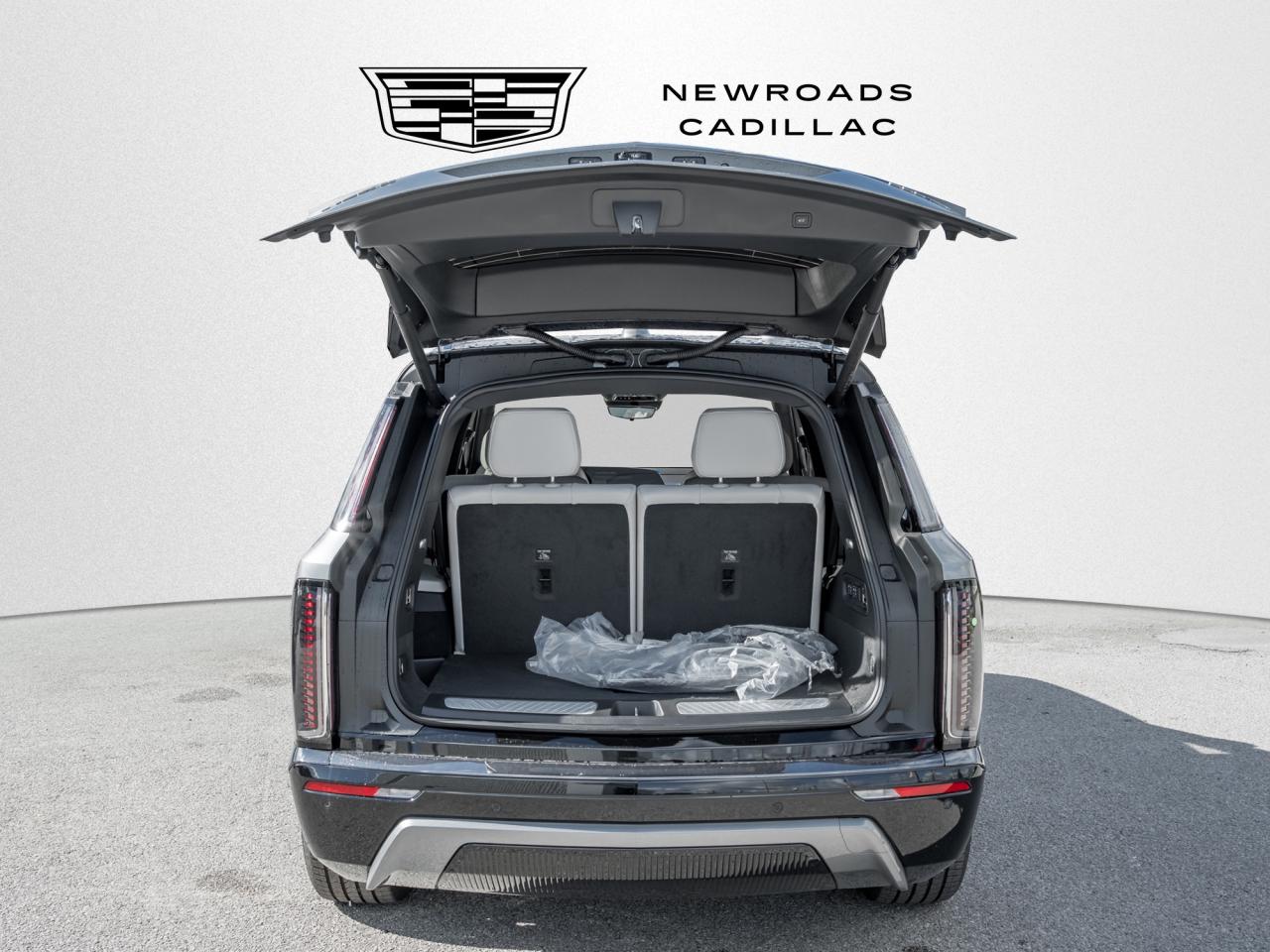 2026 Cadillac VISTIQ Sport 4dr All-Wheel Drive Photo