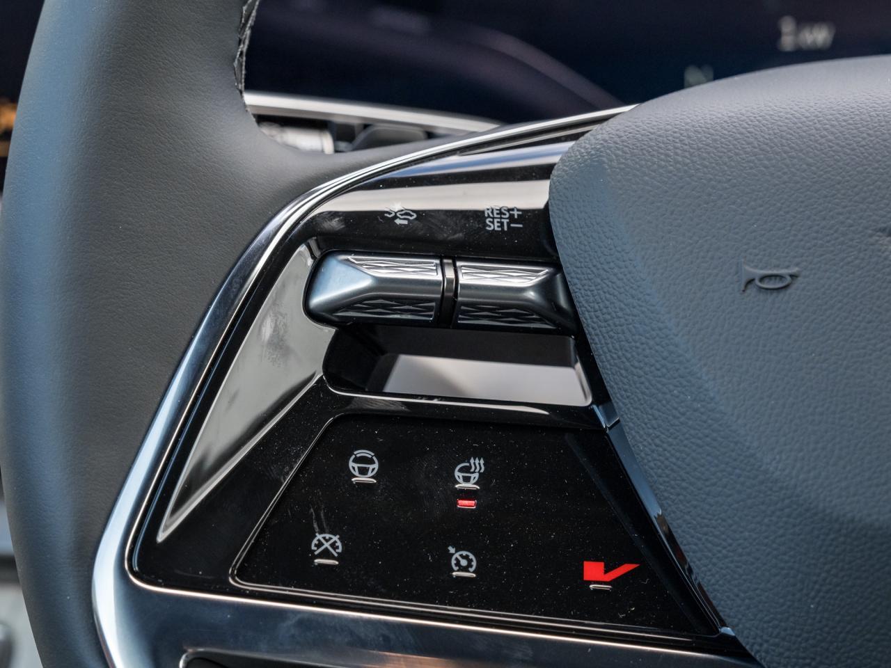 2026 Cadillac VISTIQ Sport 4dr All-Wheel Drive Photo