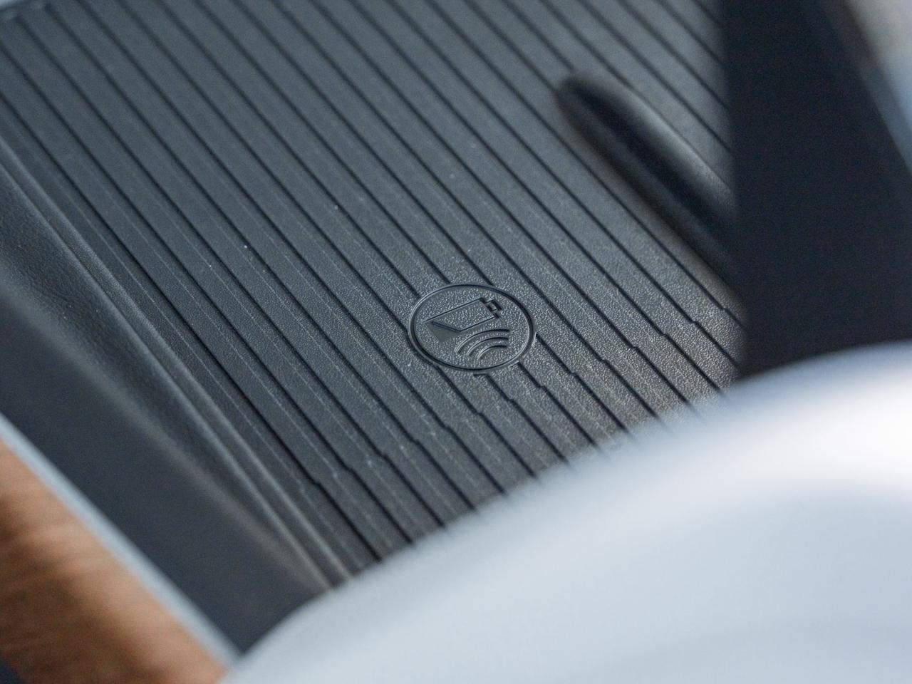 2026 Cadillac VISTIQ Sport 4dr All-Wheel Drive Photo