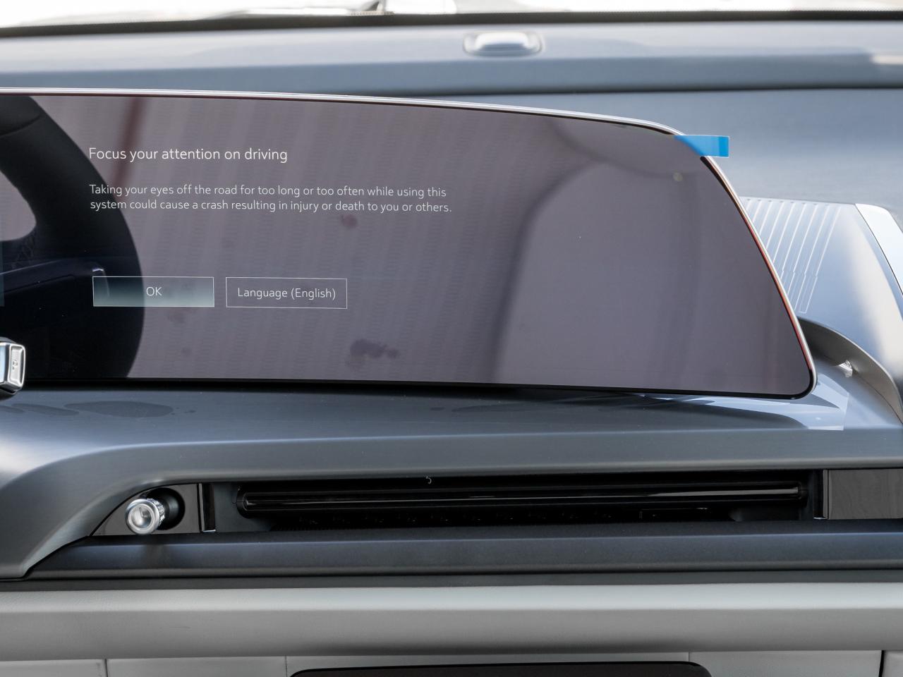 2026 Cadillac VISTIQ Sport 4dr All-Wheel Drive Photo