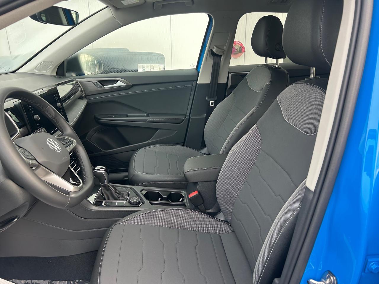 2026 Volkswagen Taos Comfortline Black Edition 4dr All-Wheel Drive 4MOTION Photo