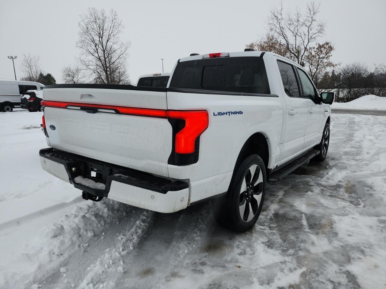 2022 Ford F-150 Lightning PLATINUM I EXTENDED BATTERY LONG RANGE Photo