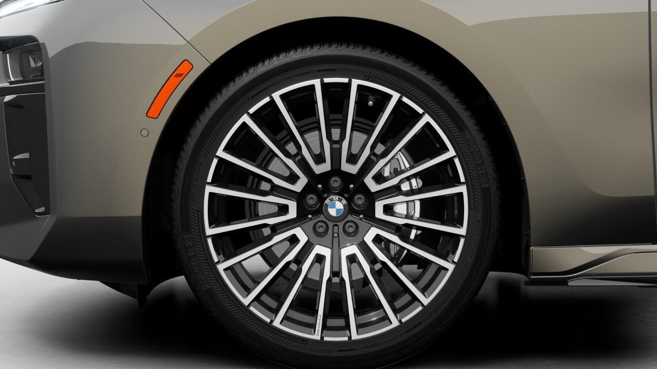 2026 BMW 760 i xDrive 4dr All-Wheel Drive Sedan Photo