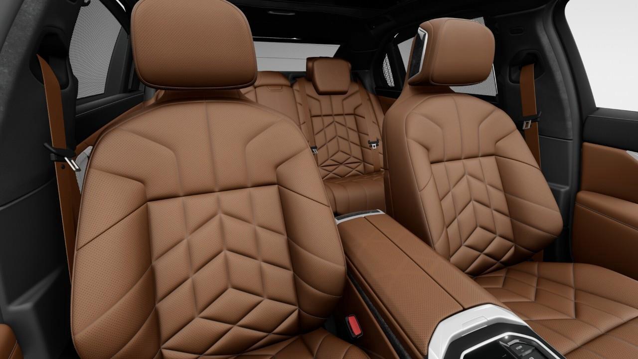 2026 BMW 760 i xDrive 4dr All-Wheel Drive Sedan Photo