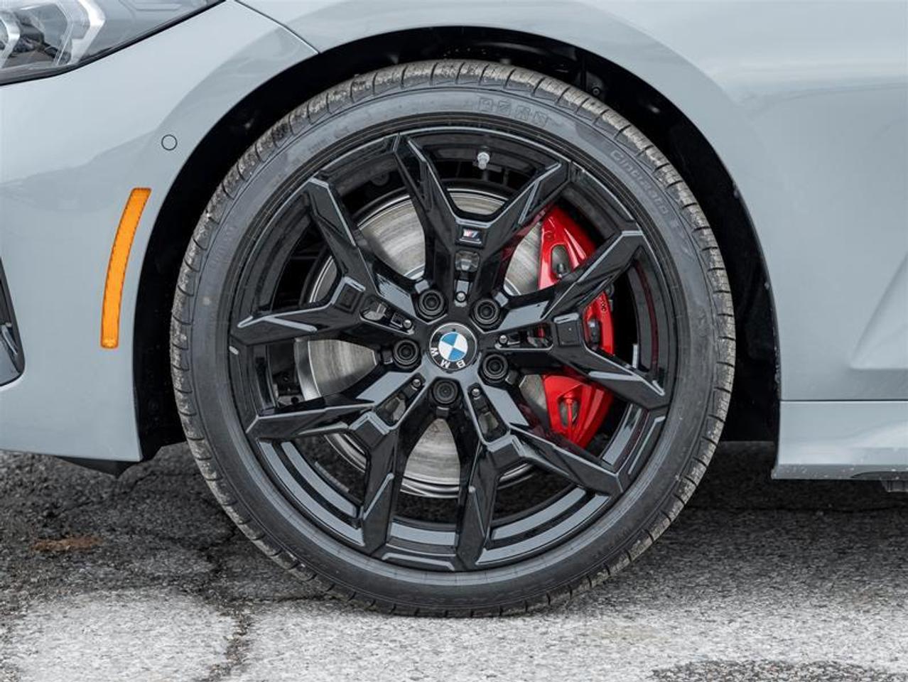 2026 BMW 330 i xDrive 4dr All-Wheel Drive Sedan Photo