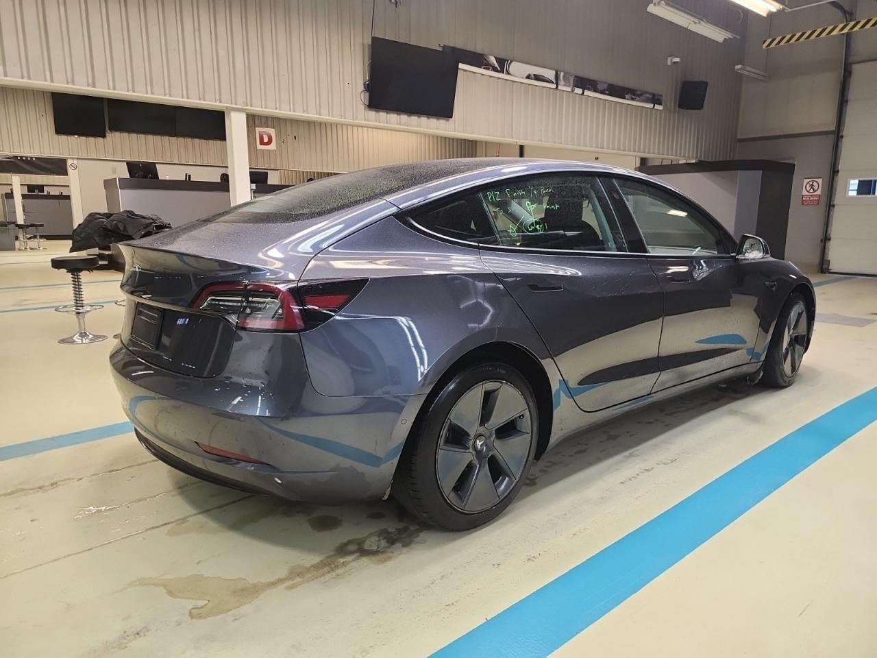 2021 Tesla Model 3 SR+ I OVER 100 TESLAS EVSUPERSTORE.CA Photo