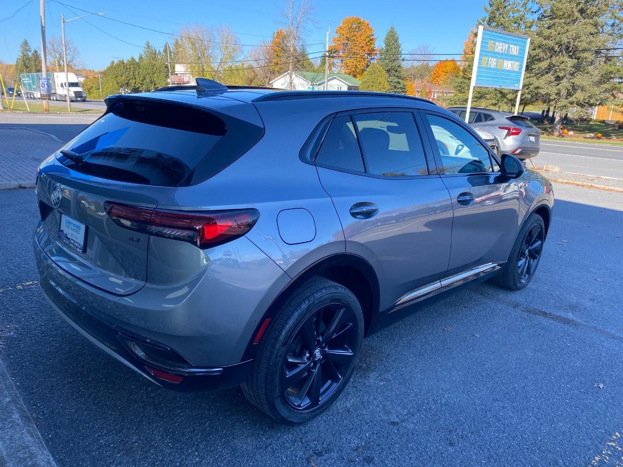 2022 Buick Envision AWD 4dr Essence Photo3