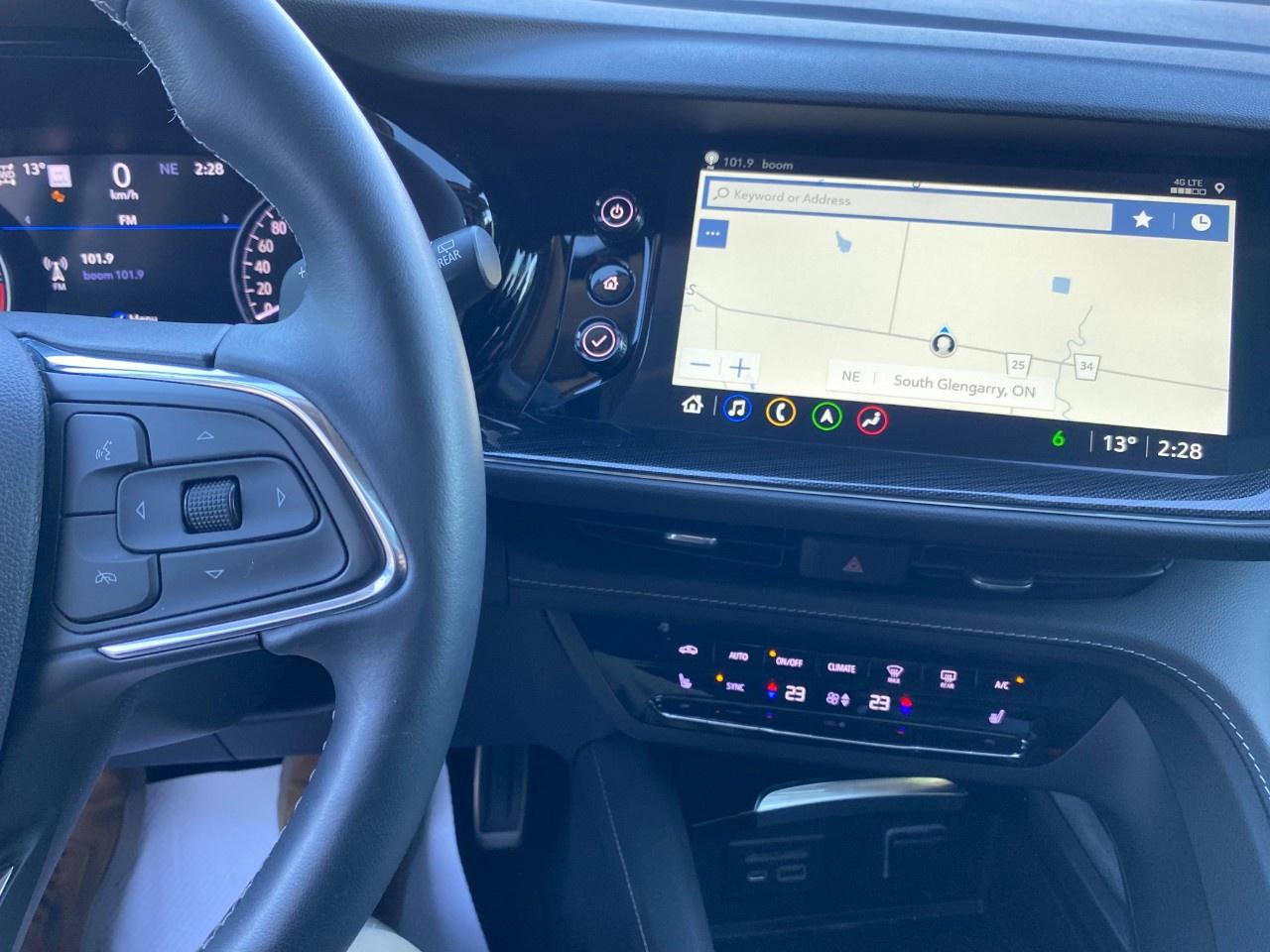 2022 Buick Envision AWD 4dr Essence Photo