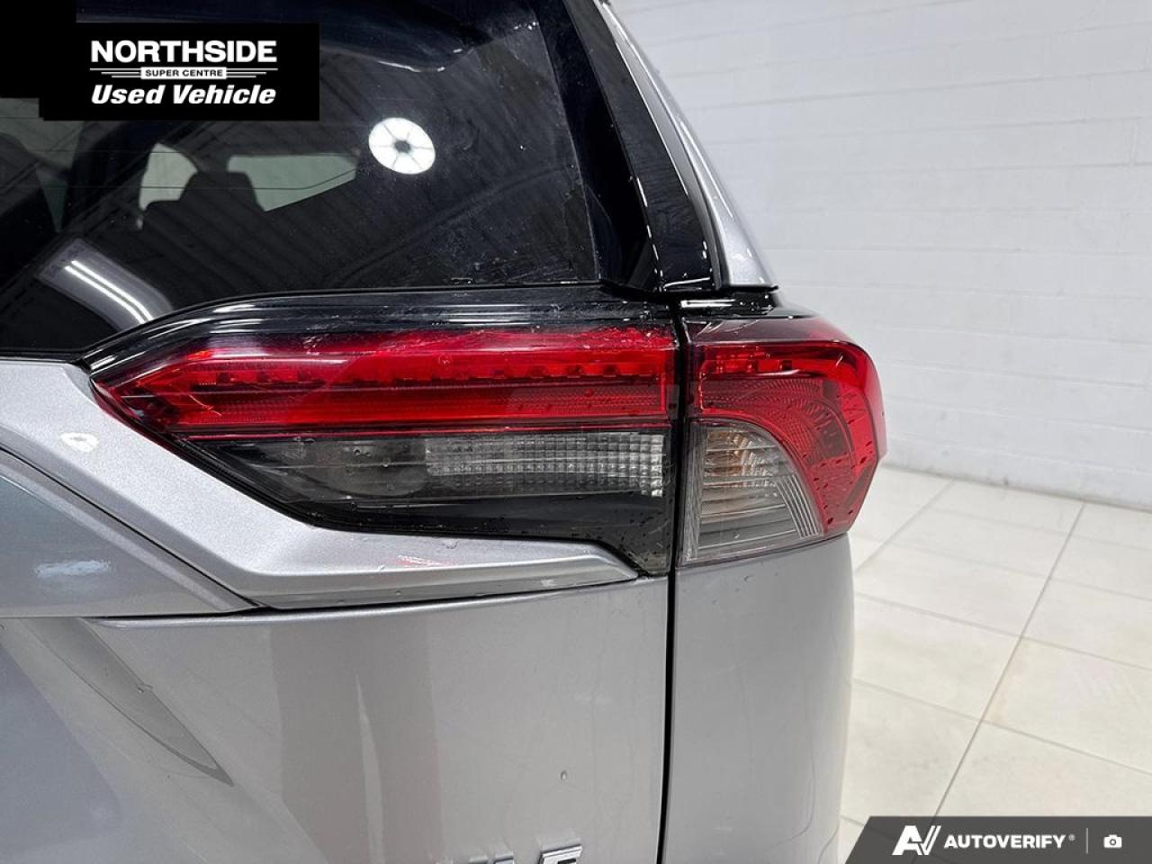 2021 Toyota RAV4 Hybrid XLE 4dr All-Wheel Drive Photo