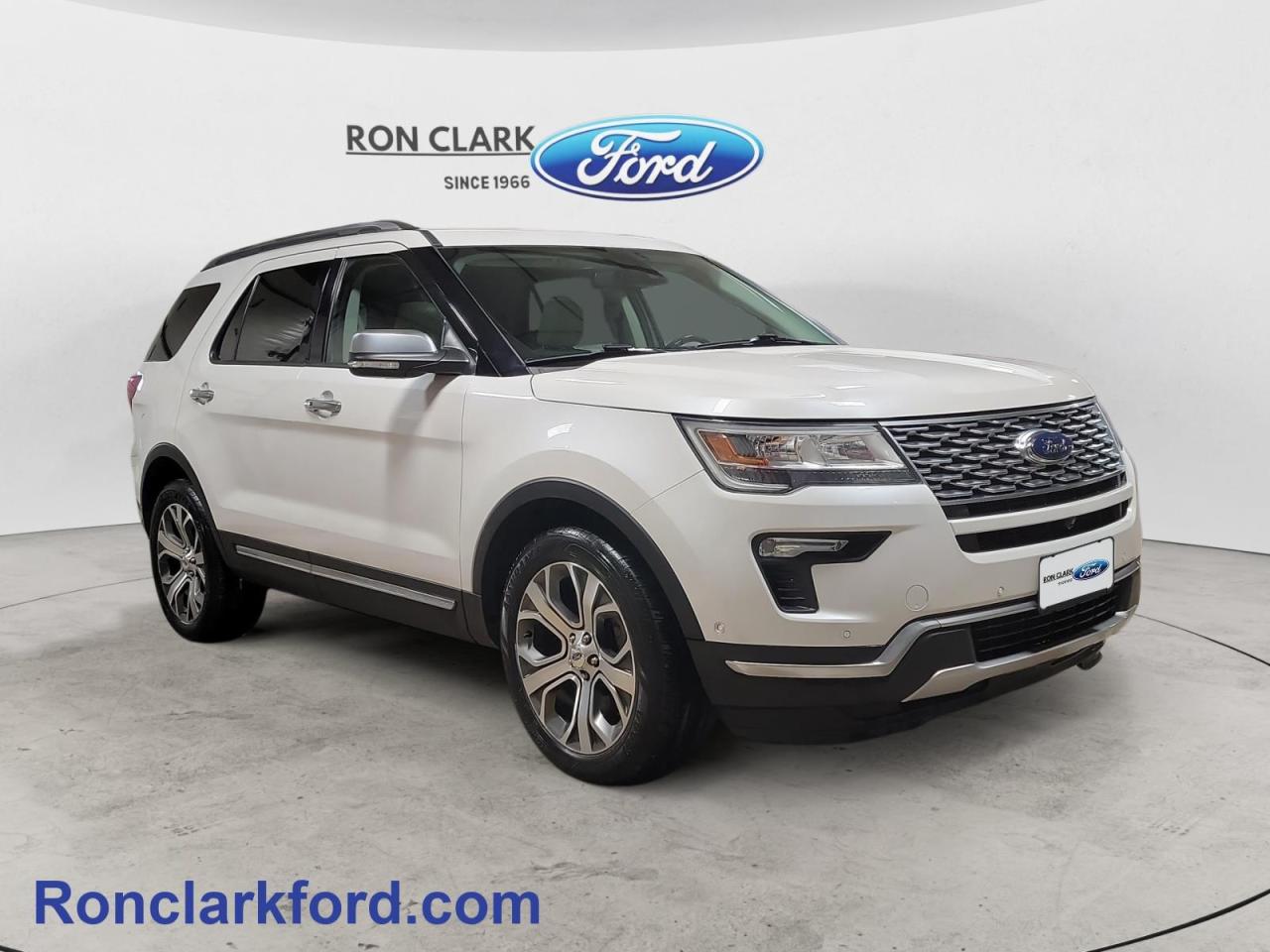 2019 Ford Explorer Platinum 4dr 4x4 Photo0