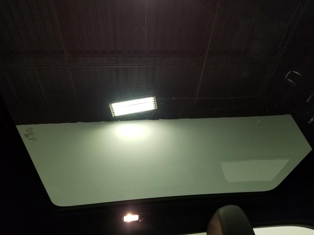 2019 Land Rover Range Rover Evoque SE 4x4 5-Door Photo