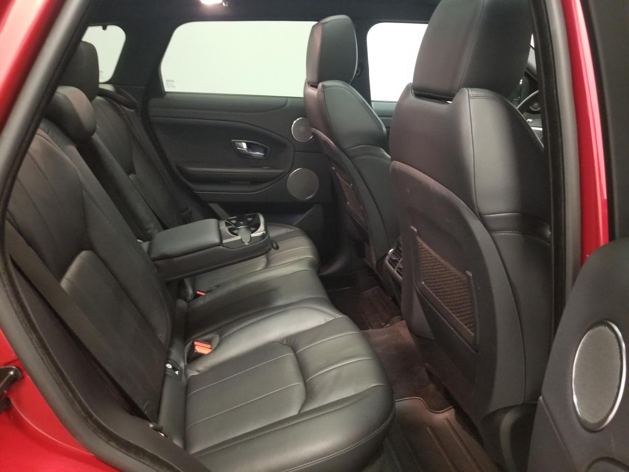 2019 Land Rover Range Rover Evoque SE 4x4 5-Door Photo