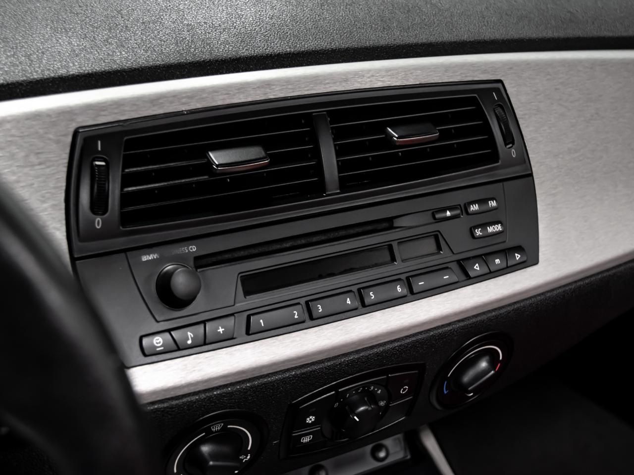 2005 BMW Z4 ROADSTER 2.5i SOFT TOP RED INT AUTOMATIC Photo