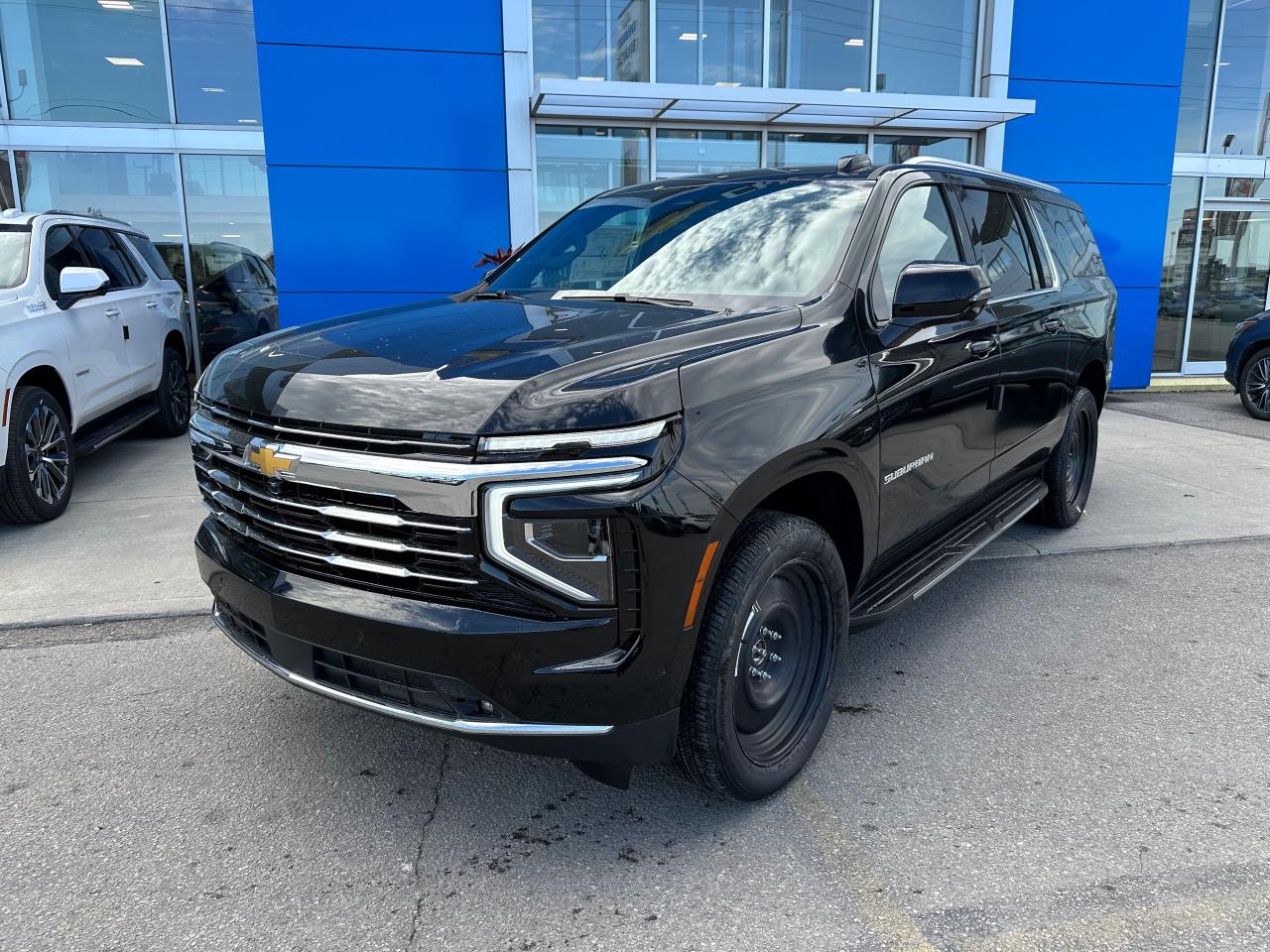 2026 Chevrolet Suburban LT 4dr 4x4 Photo0