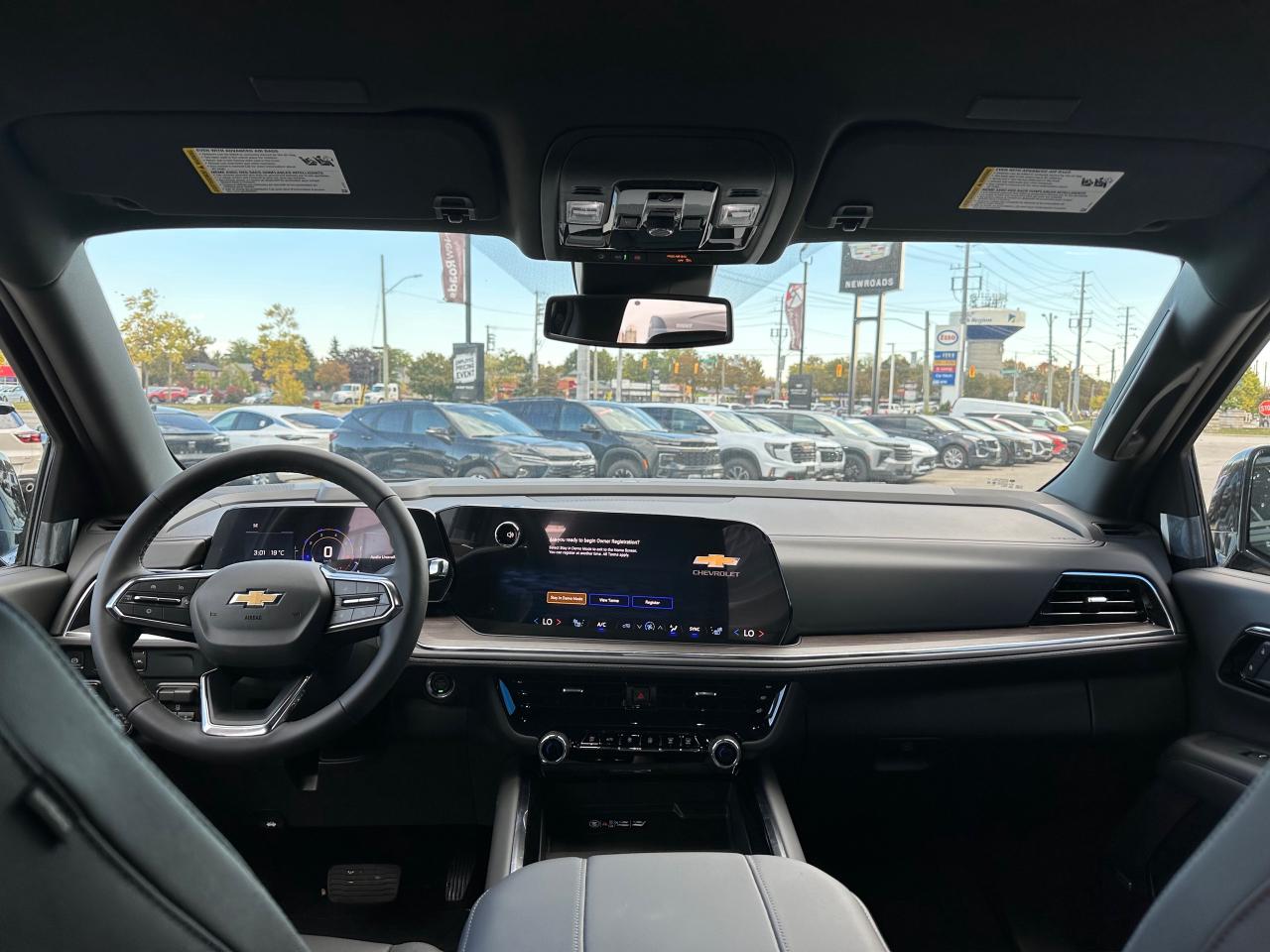 2026 Chevrolet Suburban LT 4dr 4x4 Photo