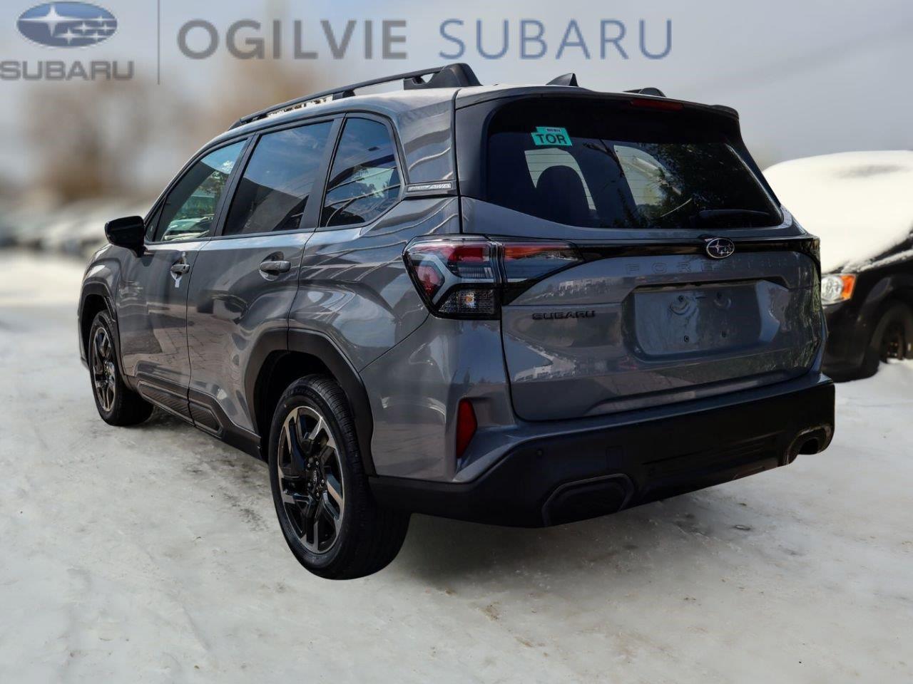 2025 Subaru Forester Limited 4dr All-Wheel Drive Photo4