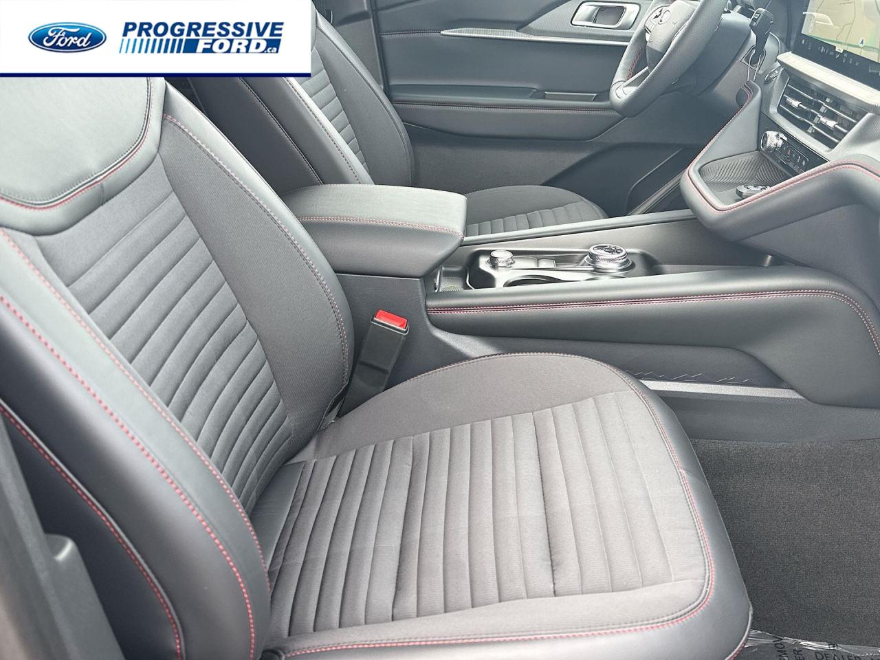 2026 Ford Explorer ST-Line 4dr 4x4 Photo