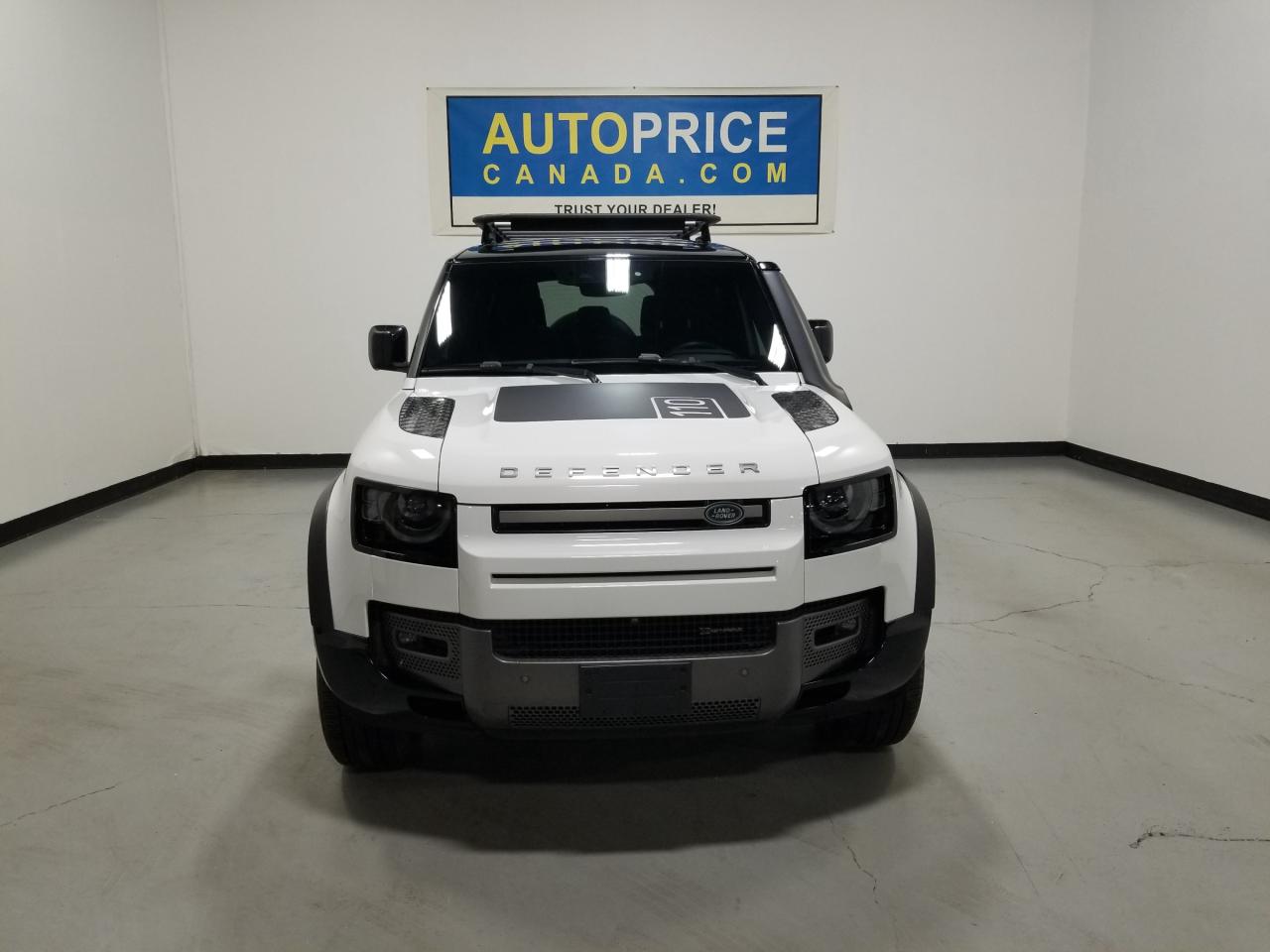 2022 Land Rover Defender X-Dynamic SE 4dr All-Wheel Drive 110 Photo