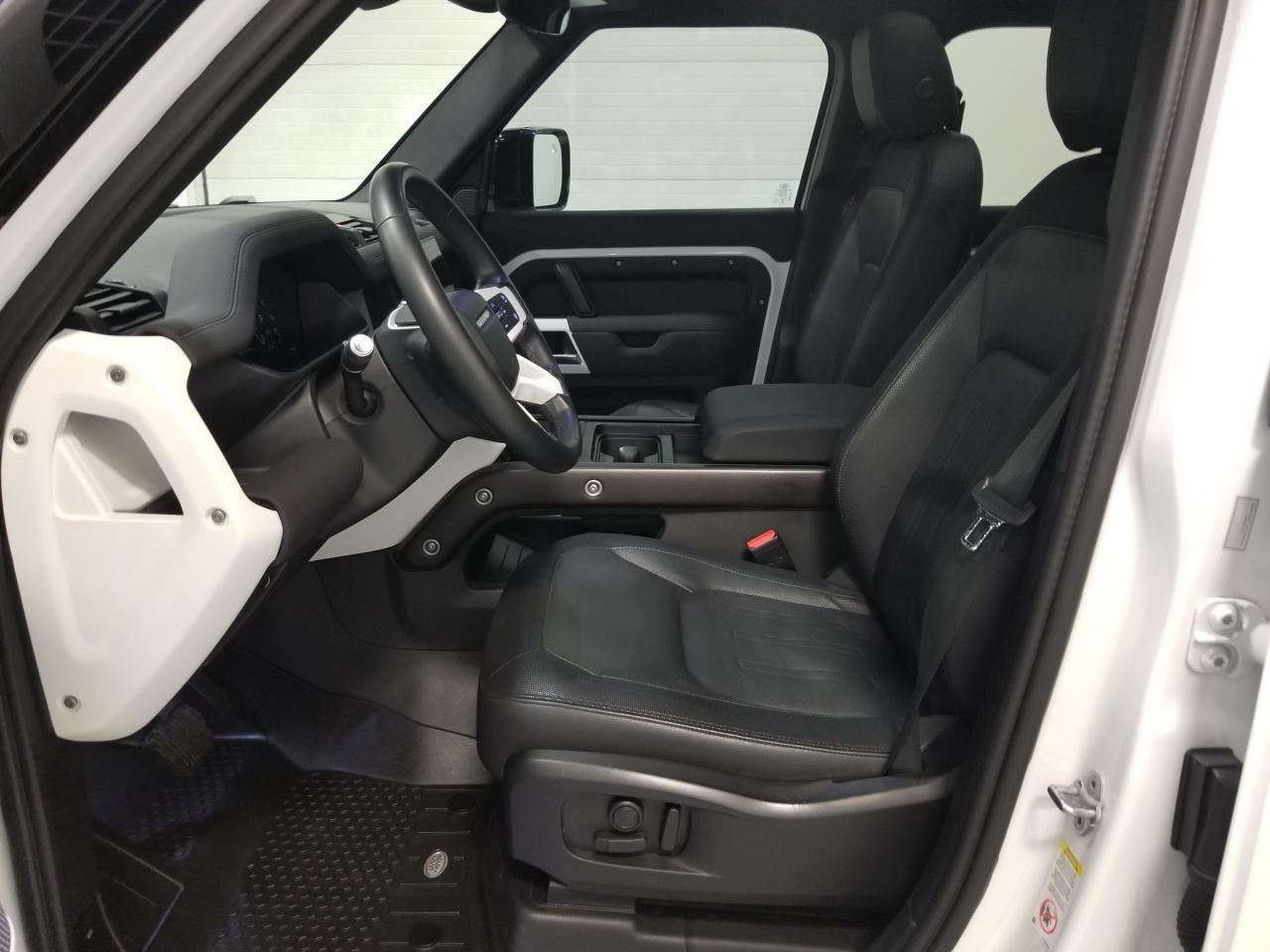 2022 Land Rover Defender X-Dynamic SE 4dr All-Wheel Drive 110 Photo