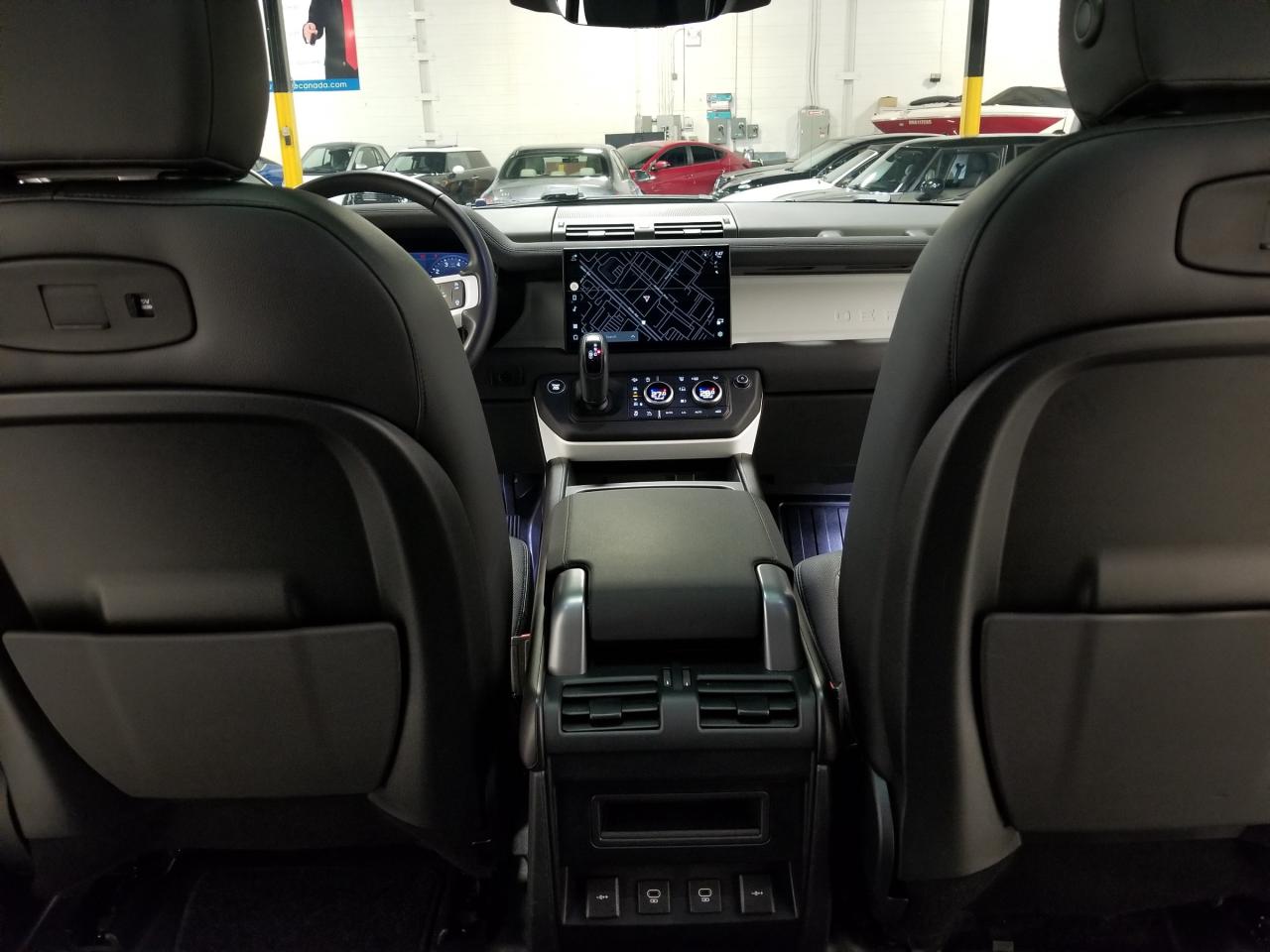 2022 Land Rover Defender X-Dynamic SE 4dr All-Wheel Drive 110 Photo