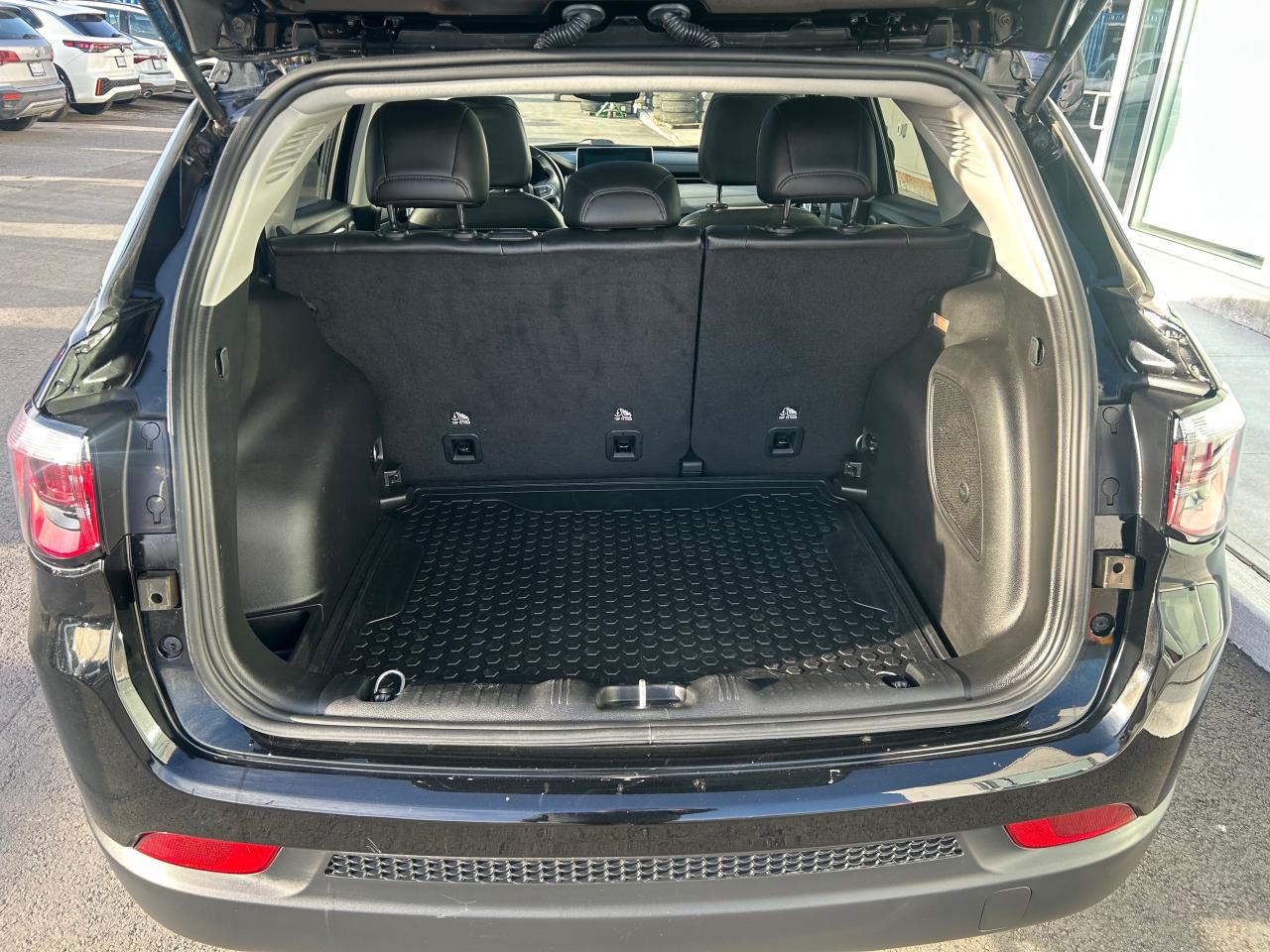 2022 Jeep Compass Limited 4dr 4x4 Photo