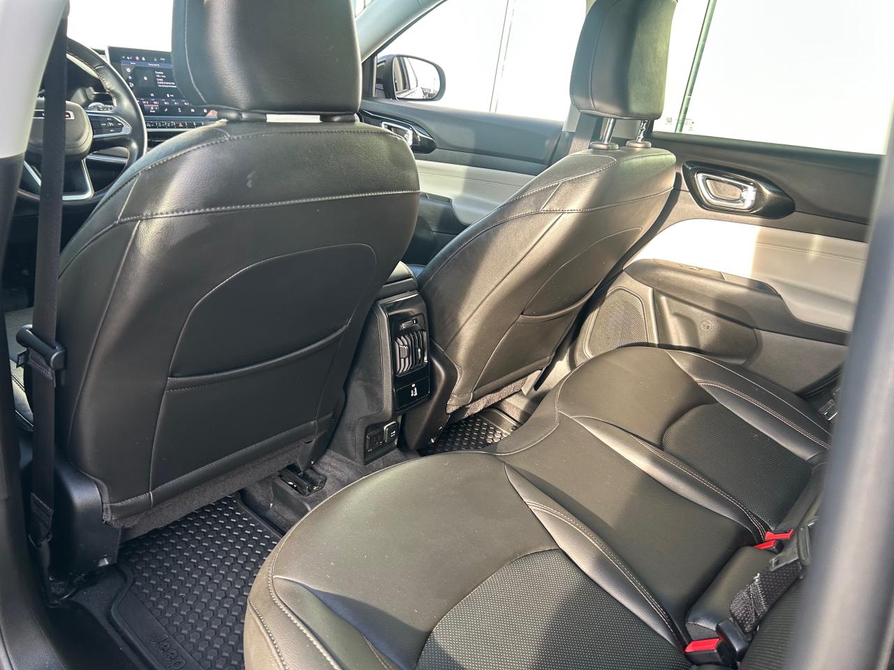 2022 Jeep Compass Limited 4dr 4x4 Photo