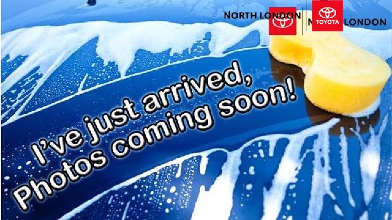 2021 Toyota Highlander Hybrid XLE 4dr All-Wheel Drive Photo0