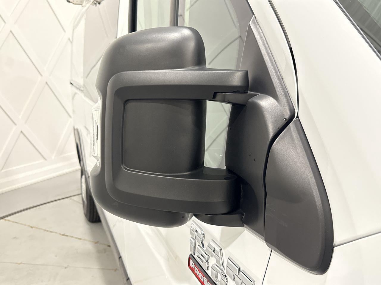 2020 RAM ProMaster 1500 Low Roof Cargo Van 136 in. WB Photo