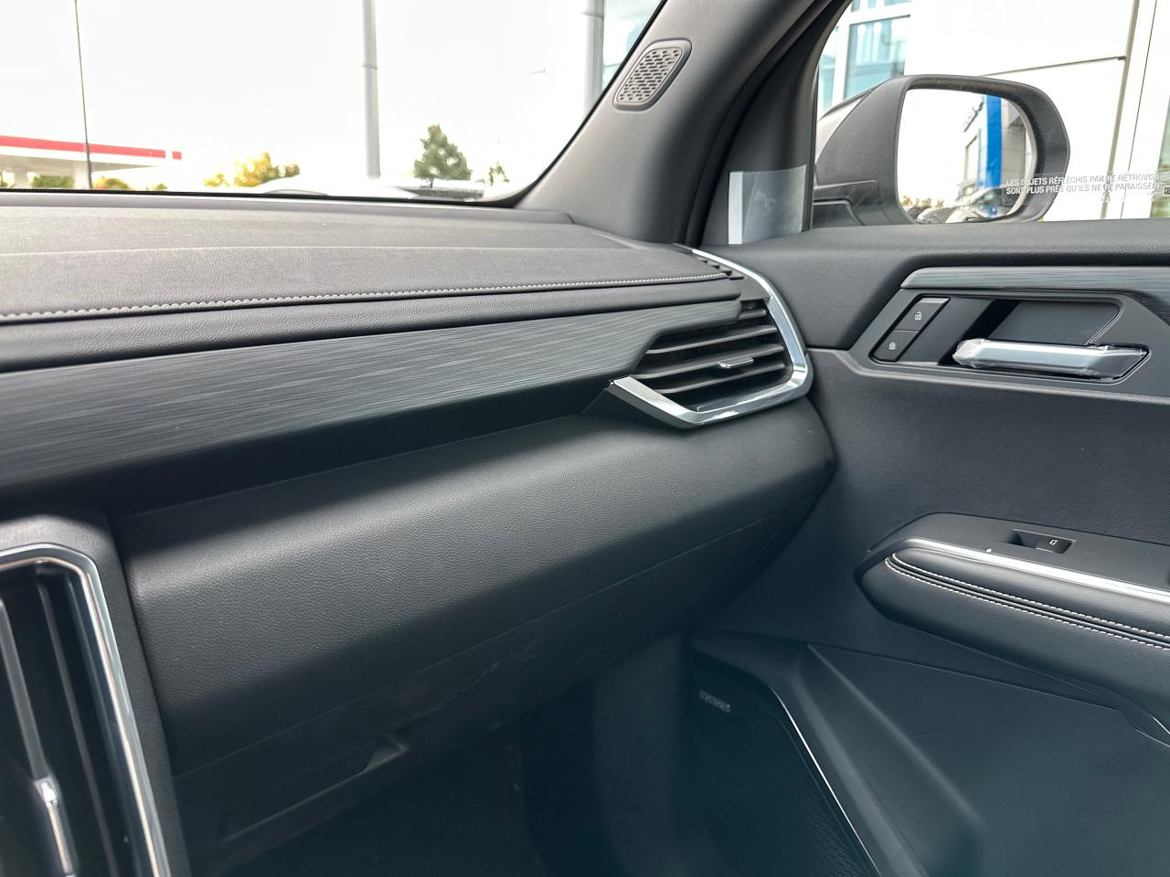 2026 GMC Acadia Elevation 4dr All-Wheel Drive Photo