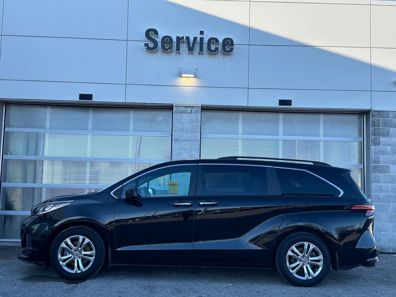 2023 Toyota Sienna XSE 7-Passenger 4dr All-Wheel Drive Passenger Van Photo