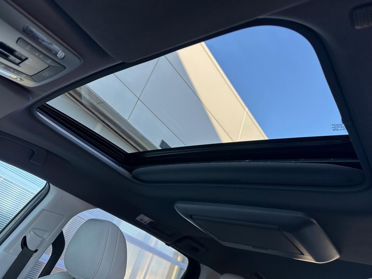 2023 Toyota Sienna XSE 7-Passenger 4dr All-Wheel Drive Passenger Van Photo