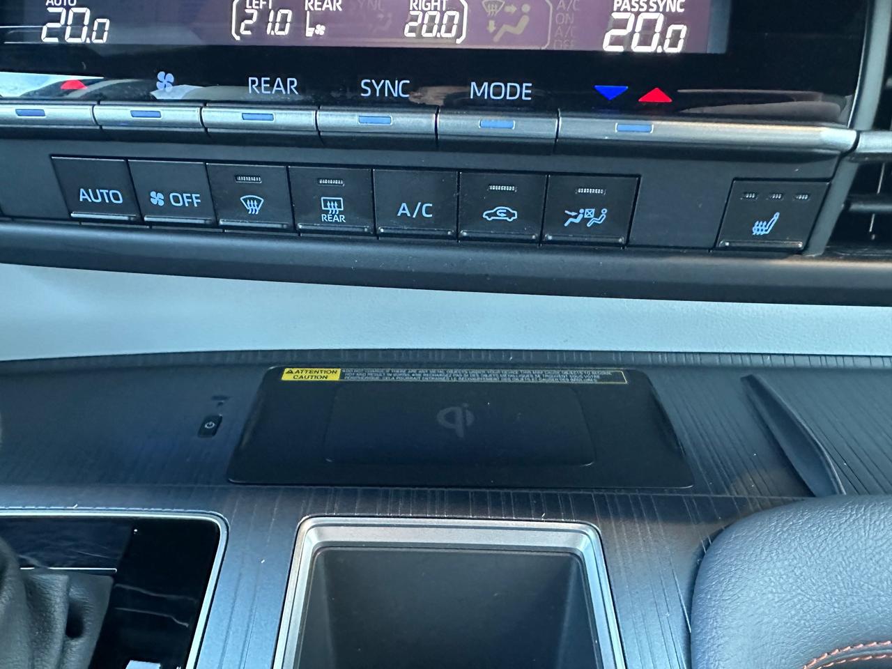 2023 Toyota Sienna XSE 7-Passenger 4dr All-Wheel Drive Passenger Van Photo